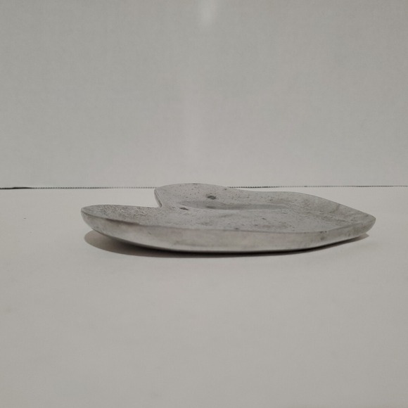Pottery Barn Trinket Tray - Silver Tone Aluminum Heart India Ring Coin Dish - Picture 3 of 7